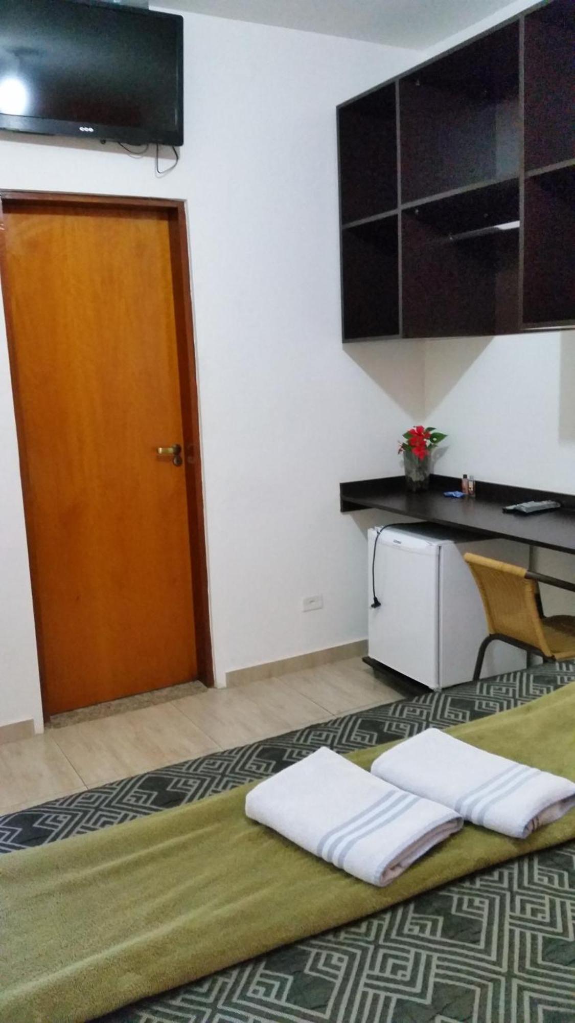 Hotel Buriti Ітупева Номер фото